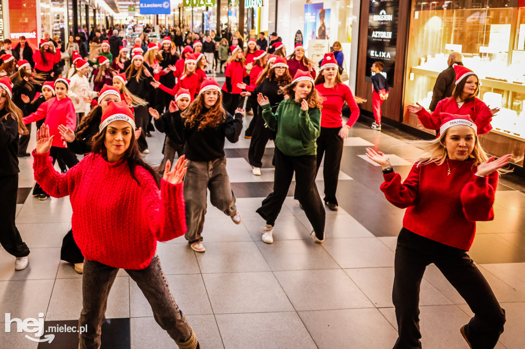 Świąteczny Flashmob w Mielcu