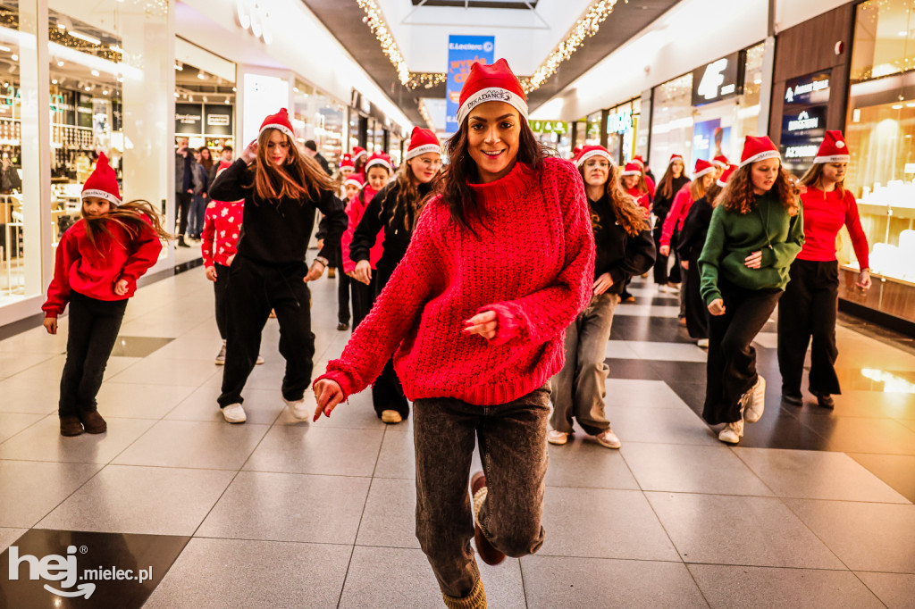 Świąteczny Flashmob w Mielcu