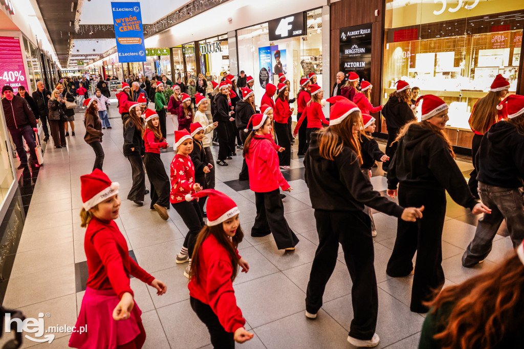 Świąteczny Flashmob w Mielcu
