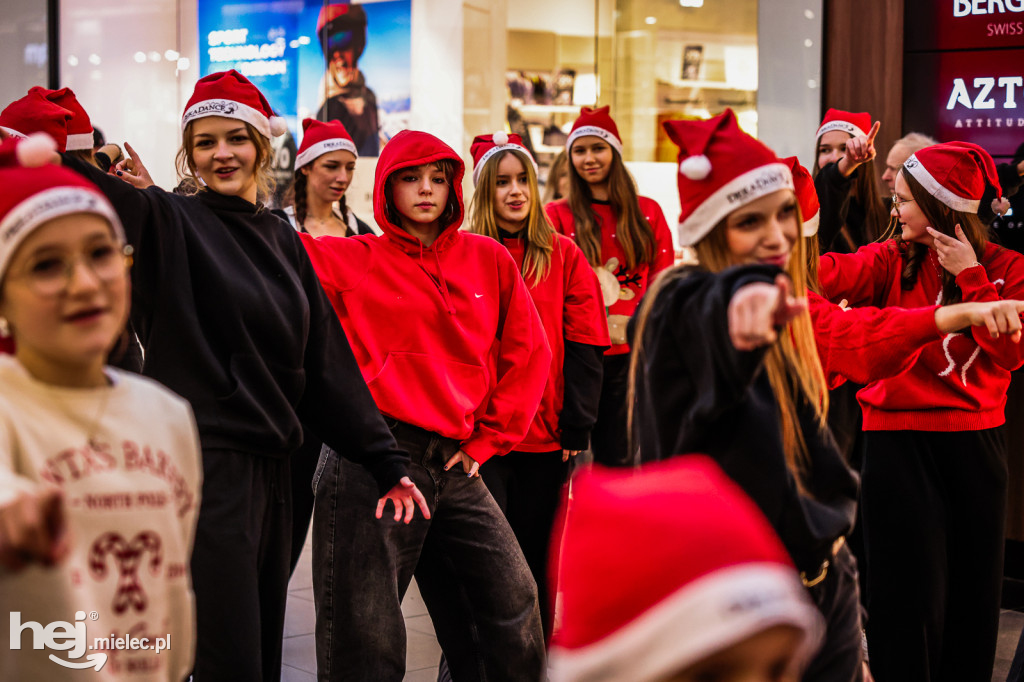 Świąteczny Flashmob w Mielcu