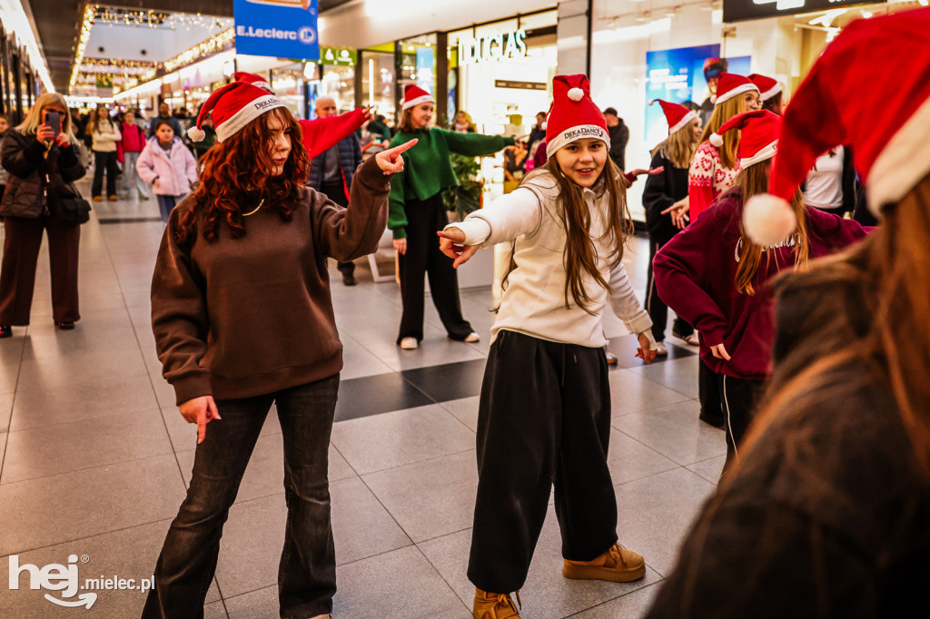 Świąteczny Flashmob w Mielcu