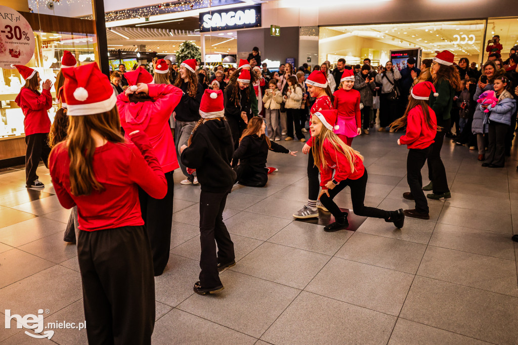Świąteczny Flashmob w Mielcu