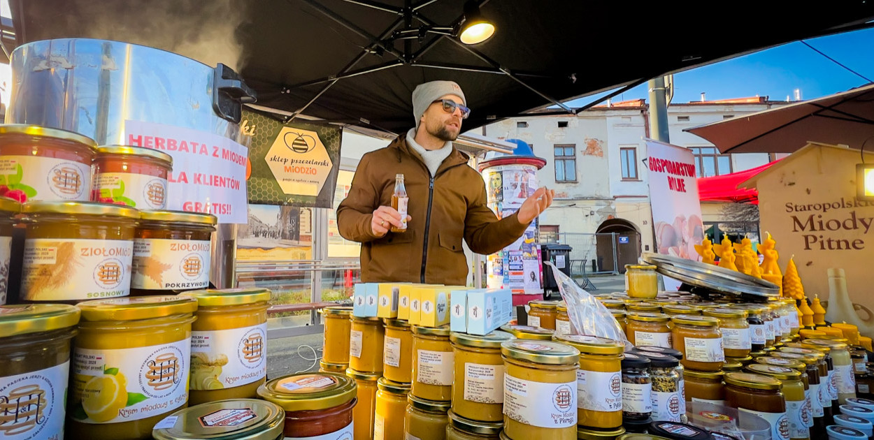 Jarmark Świąteczny 2025