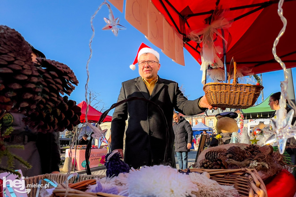 Jarmark Świąteczny 2025