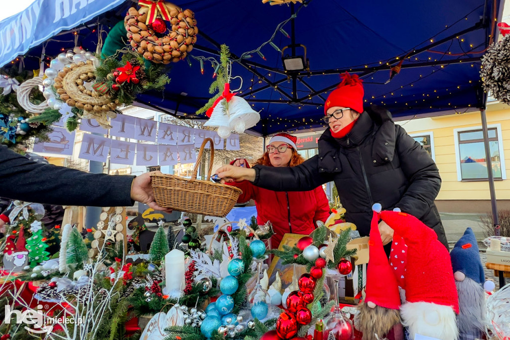 Jarmark Świąteczny 2025