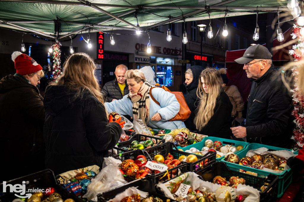 Jarmark Świąteczny 2025