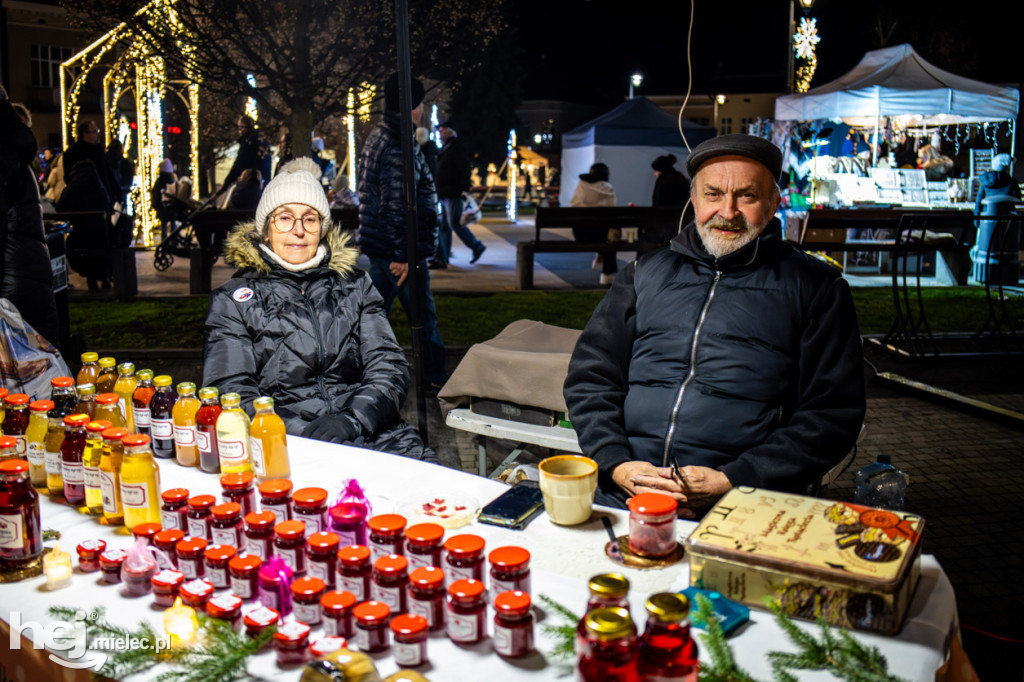 Jarmark Świąteczny 2025
