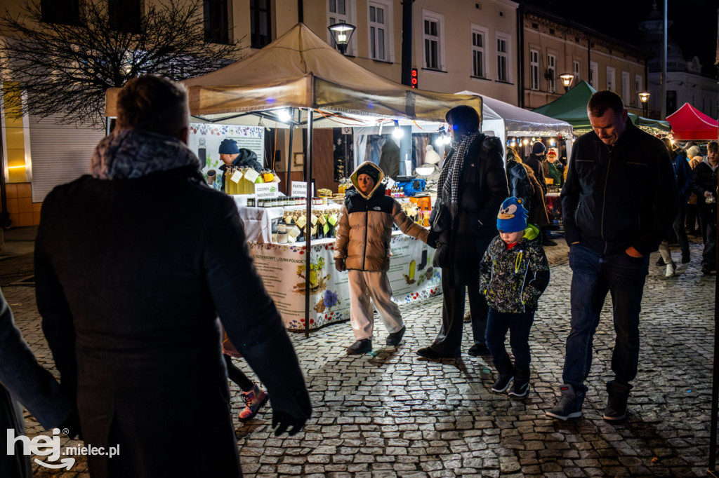 Jarmark Świąteczny 2025
