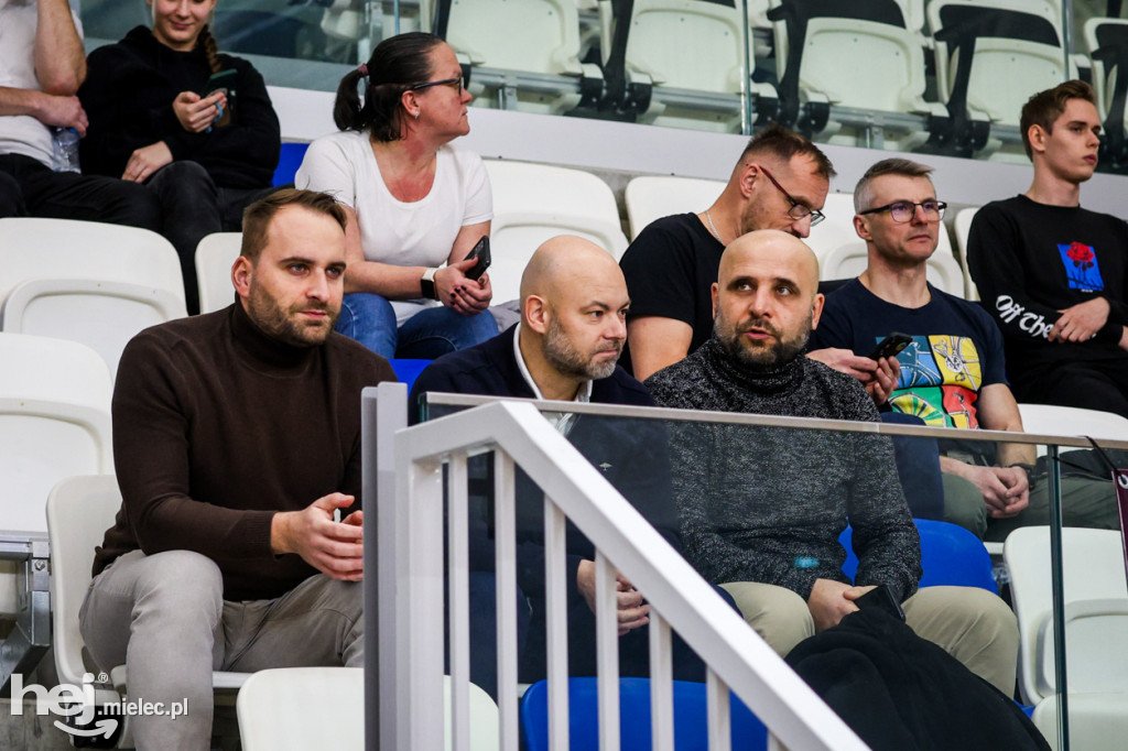 Koszykówka:  DZIKI MIELEC - PTG Sokół Łańcut