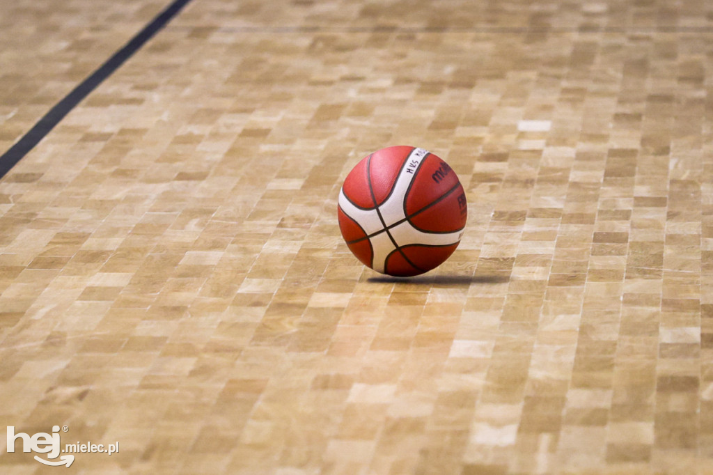 Koszykówka:  DZIKI MIELEC - PTG Sokół Łańcut
