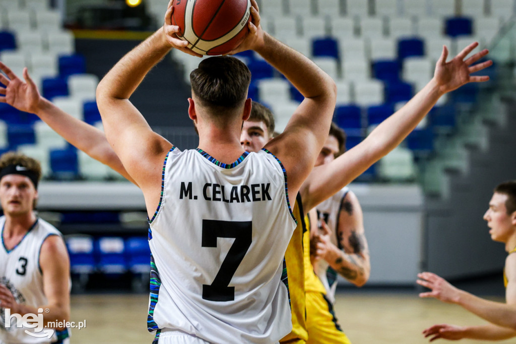 Koszykówka:  DZIKI MIELEC - PTG Sokół Łańcut