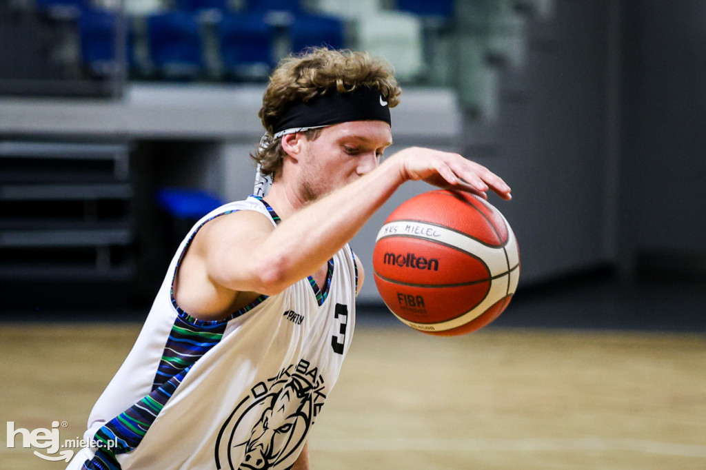 Koszykówka:  DZIKI MIELEC - PTG Sokół Łańcut