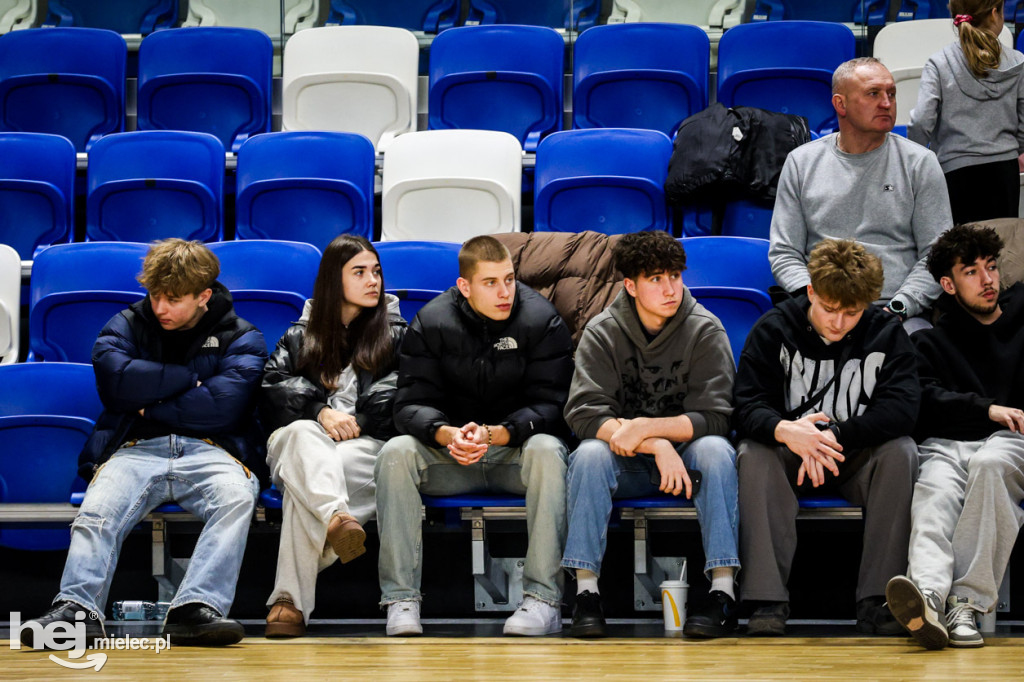 Koszykówka:  DZIKI MIELEC - PTG Sokół Łańcut