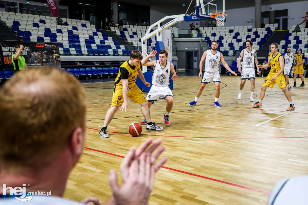 Koszykówka:  DZIKI MIELEC - PTG Sokół Łańcut