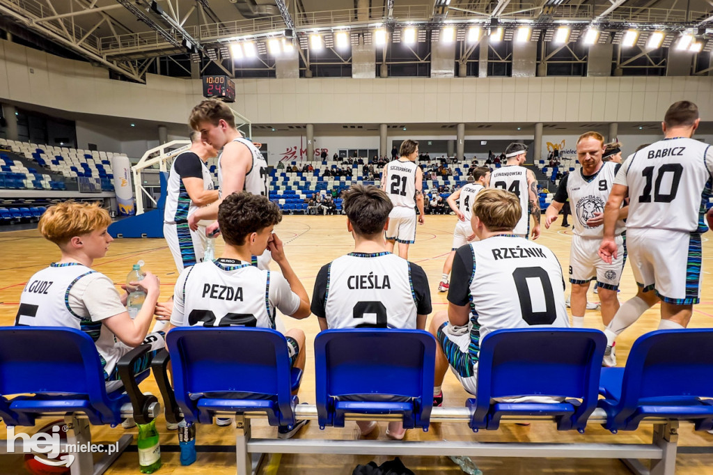 Koszykówka:  DZIKI MIELEC - PTG Sokół Łańcut