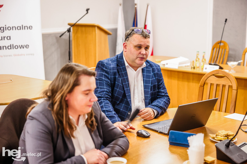 Spotkanie z ekspertami Polskiej Agencji Inwestycji i Handlu