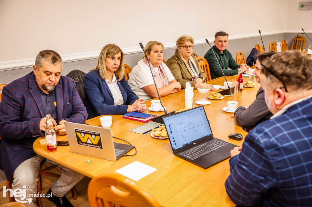 Spotkanie z ekspertami Polskiej Agencji Inwestycji i Handlu