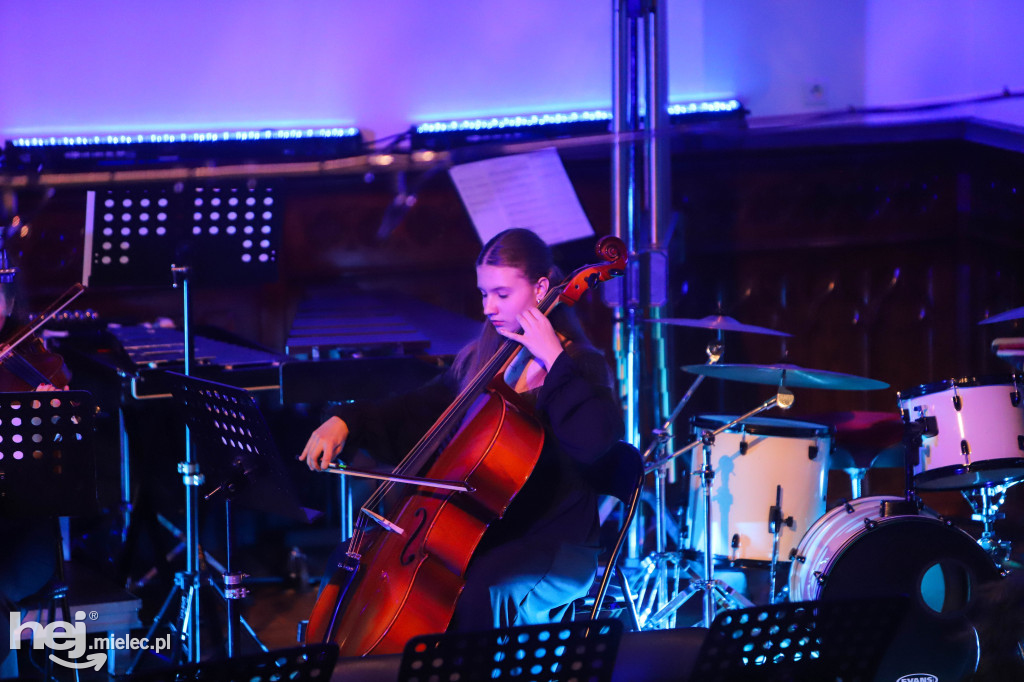 Koncert kolęd w Państwowej Szkole Muzycznej w Mielcu