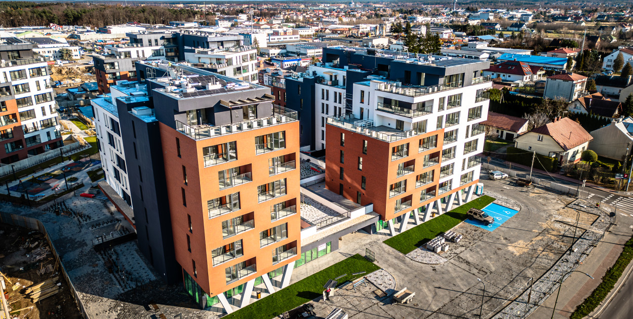 Osiedle Stara Cegielnia w Mielcu jesienią 2025 roku [DRON]