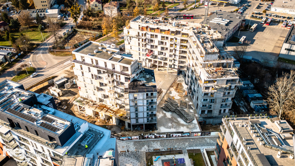 Osiedle Stara Cegielnia w Mielcu jesienią 2025 roku [DRON]