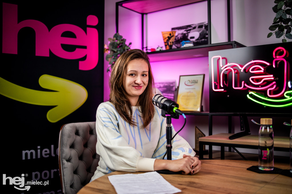 Ksiądz Rafał Mirosławski w hej.mielec.pl