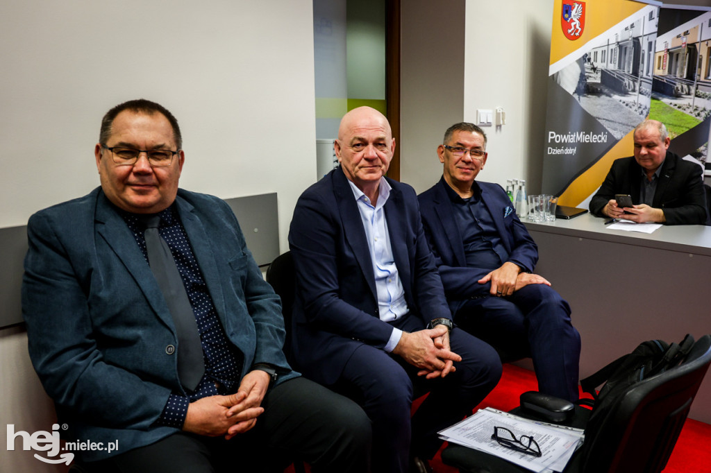 Budżetowa sesja Rady Powiatu