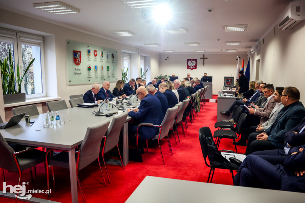 Budżetowa sesja Rady Powiatu