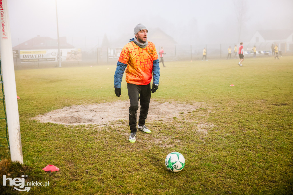 Wigilijny Turniej Charytatywny Smoczanki Mielec 2025