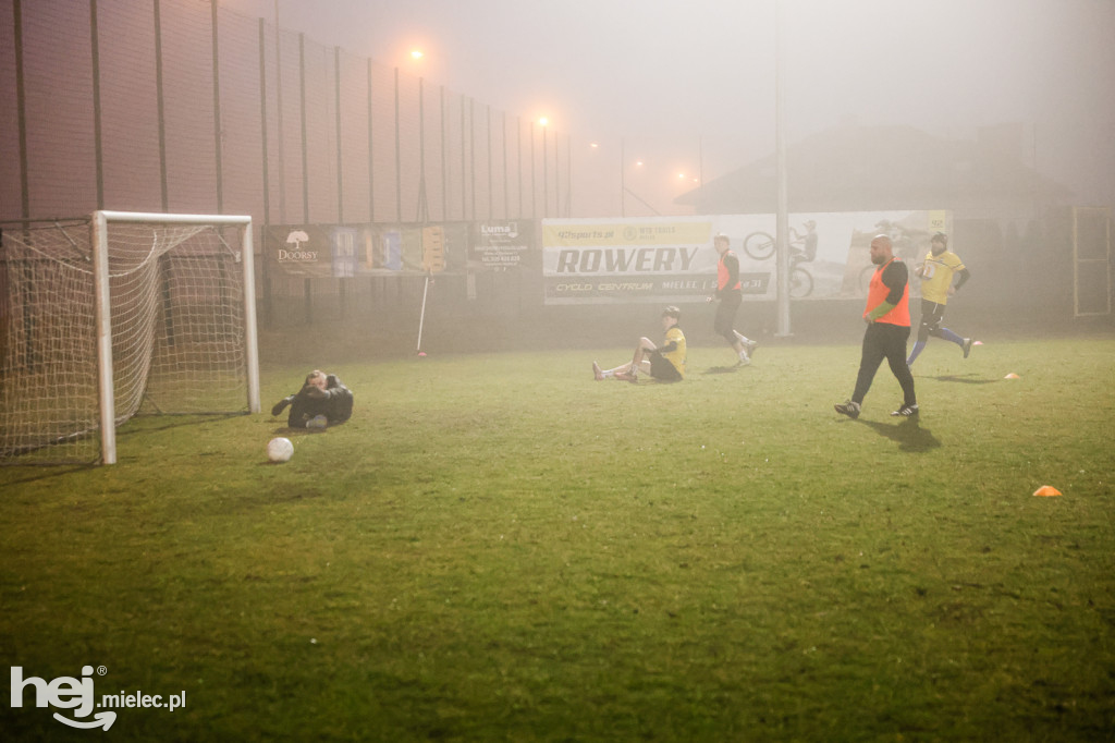 Wigilijny Turniej Charytatywny Smoczanki Mielec 2025