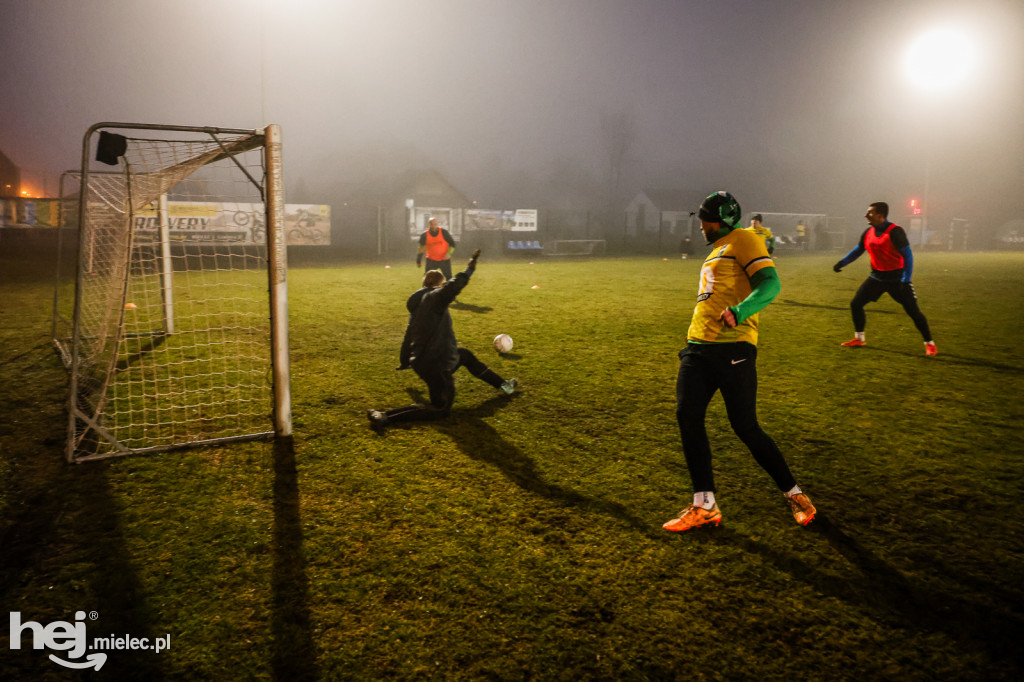 Wigilijny Turniej Charytatywny Smoczanki Mielec 2025