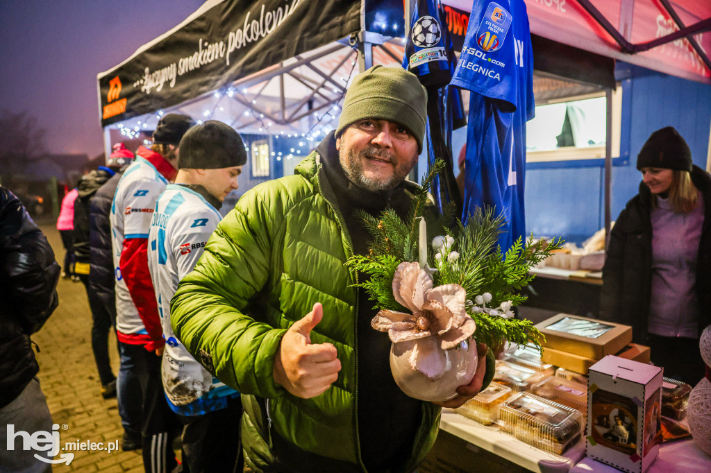 Wigilijny Turniej Charytatywny Smoczanki Mielec 2025