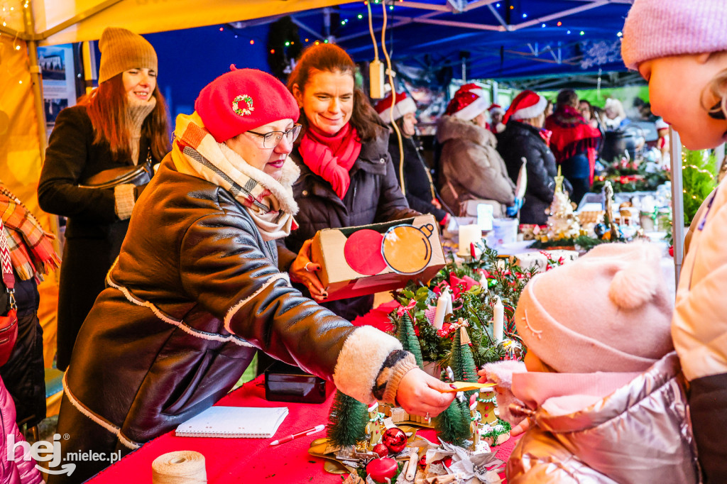 Pierwszy Bożonarodzeniowy Jarmark w Padwi Narodowej