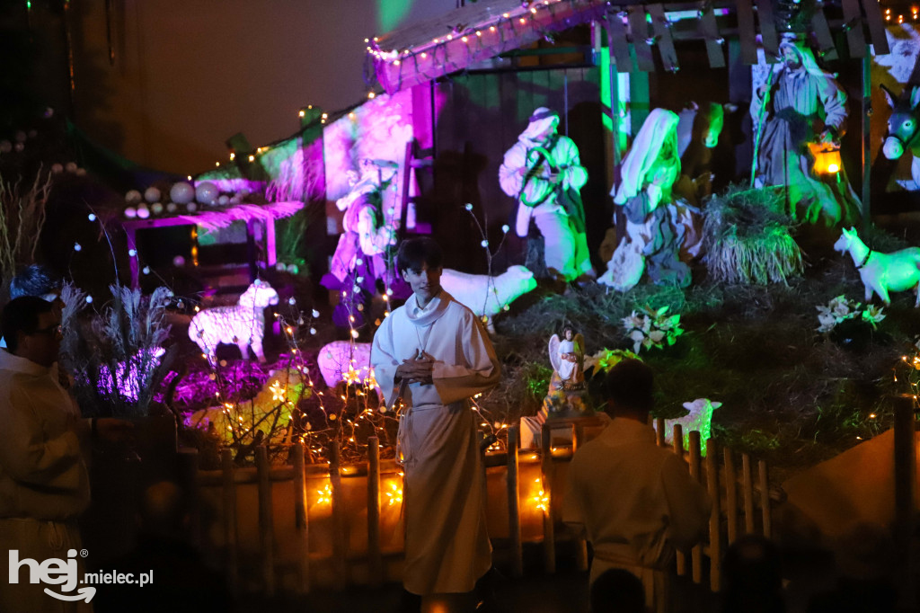 Pasterka w parafii pw. Ducha Świętego w Mielcu