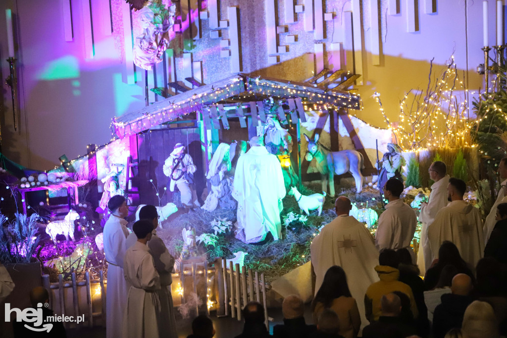 Pasterka w parafii pw. Ducha Świętego w Mielcu