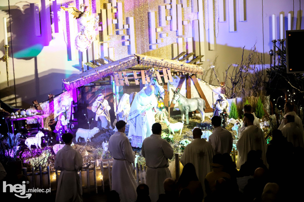 Pasterka w parafii pw. Ducha Świętego w Mielcu