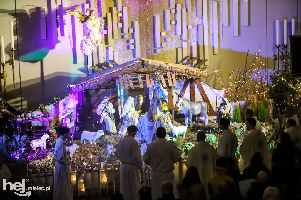 Pasterka w parafii pw. Ducha Świętego w Mielcu