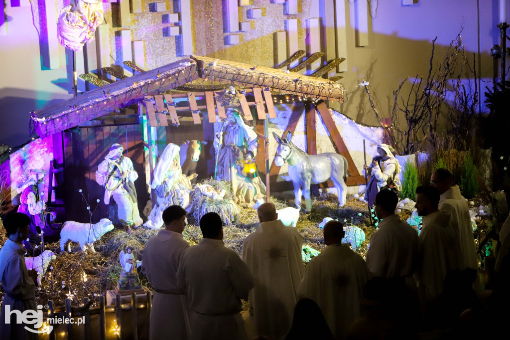 Pasterka w parafii pw. Ducha Świętego w Mielcu