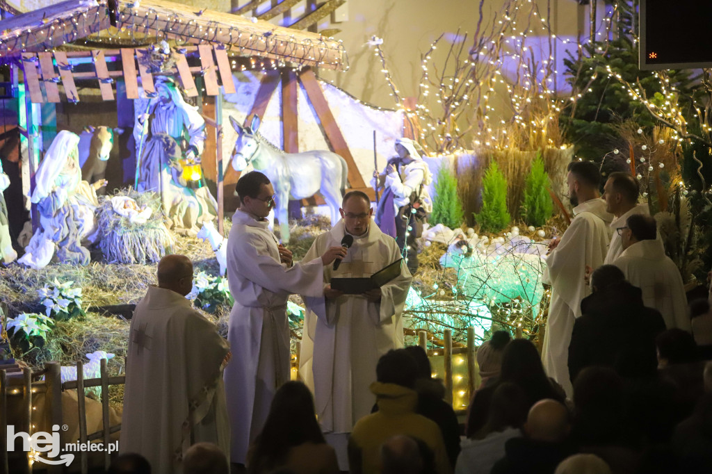 Pasterka w parafii pw. Ducha Świętego w Mielcu