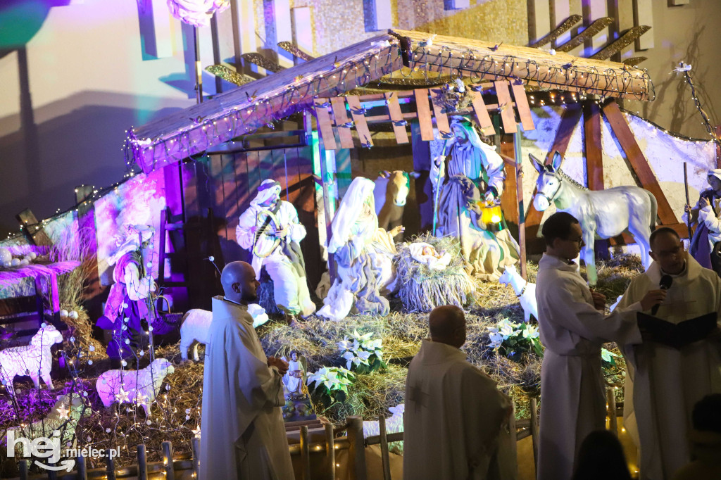 Pasterka w parafii pw. Ducha Świętego w Mielcu