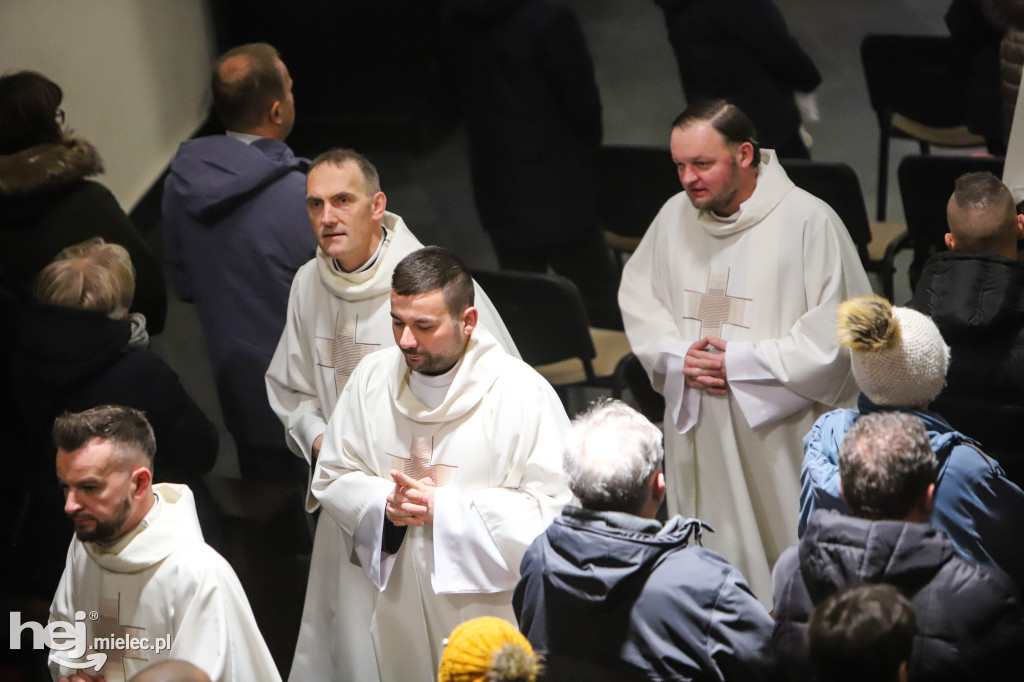 Pasterka w parafii pw. Ducha Świętego w Mielcu