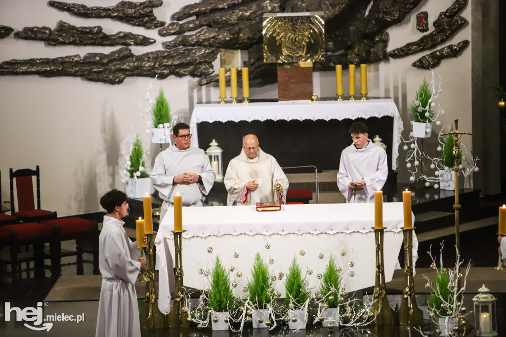 Pasterka w parafii pw. Ducha Świętego w Mielcu