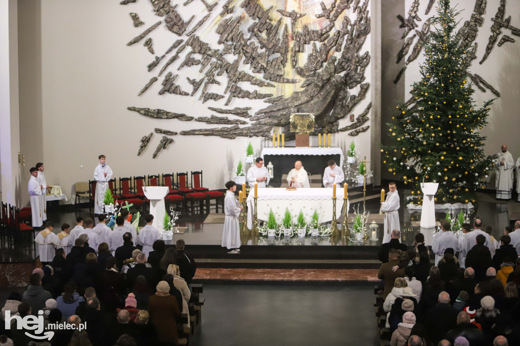 Pasterka w parafii pw. Ducha Świętego w Mielcu