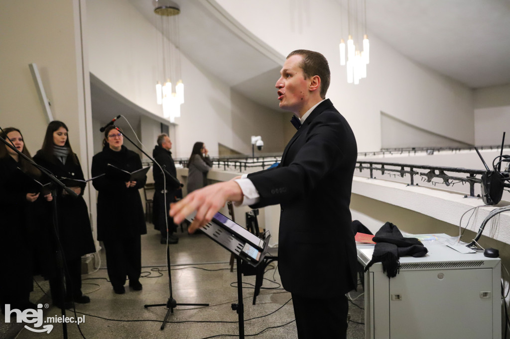 Chór Młodzieżowy parafii Ducha Świętego na Pasterce