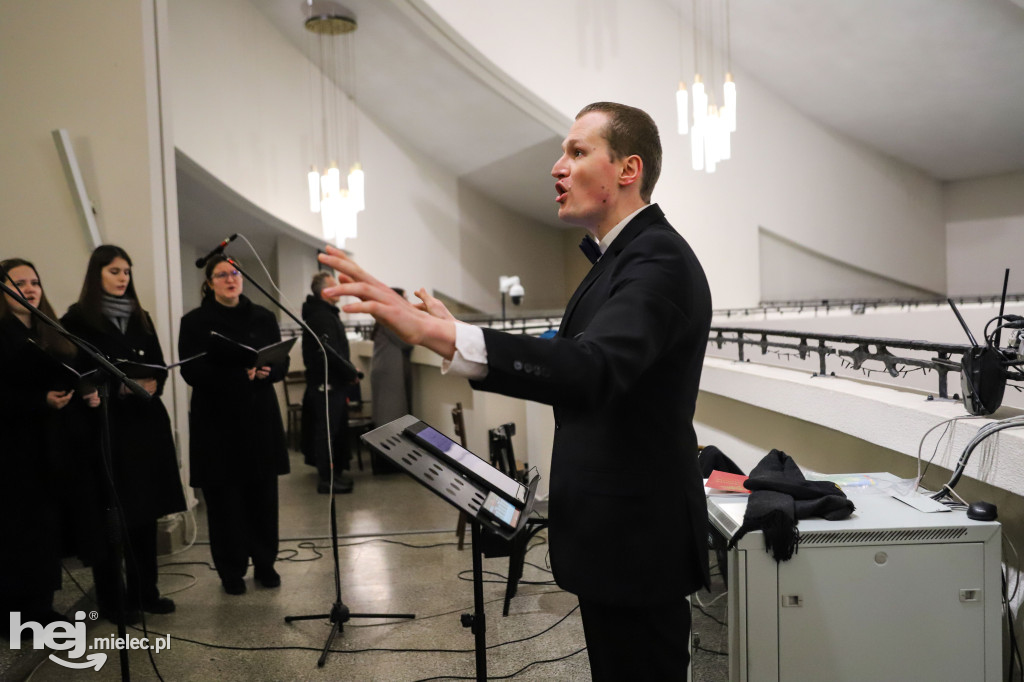 Chór Młodzieżowy parafii Ducha Świętego na Pasterce