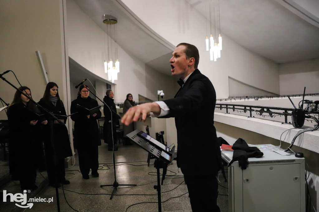 Chór Młodzieżowy parafii Ducha Świętego na Pasterce