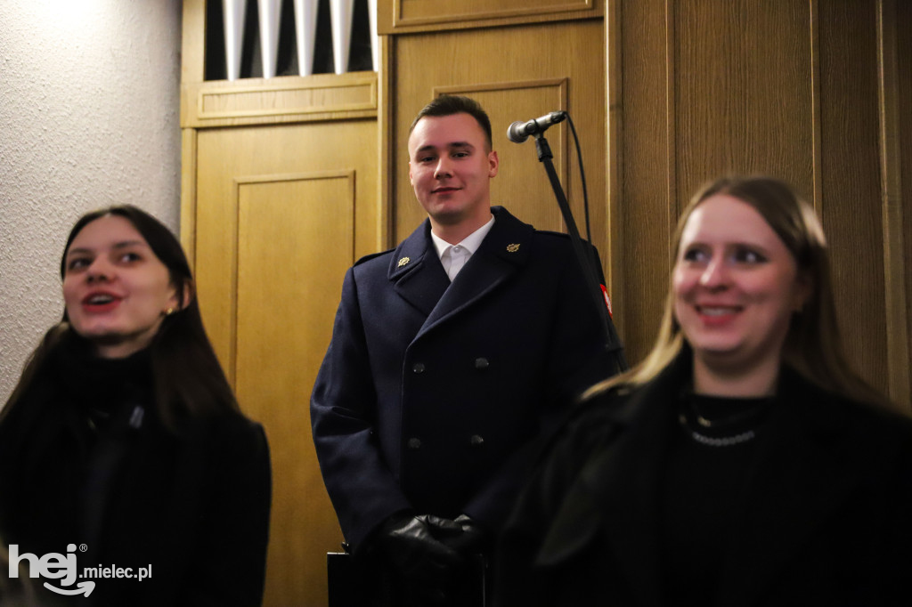 Chór Młodzieżowy parafii Ducha Świętego na Pasterce