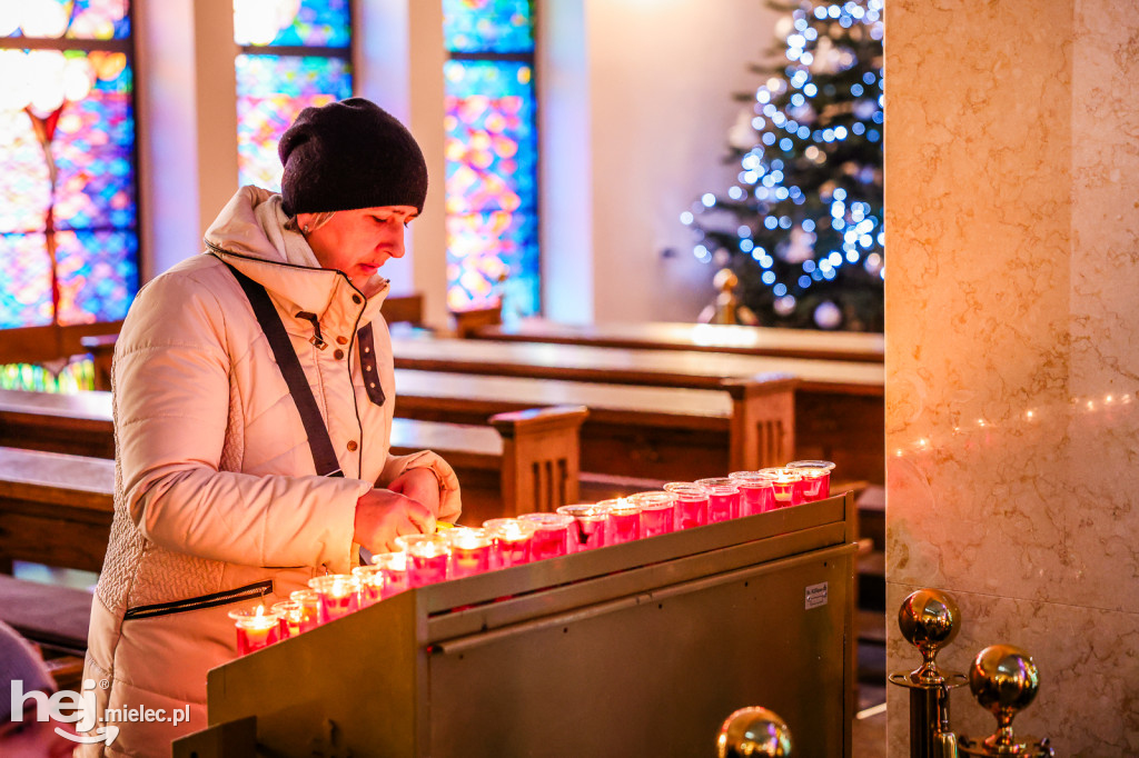 Bożonarodzeniowe szopki w mieleckich kościołach