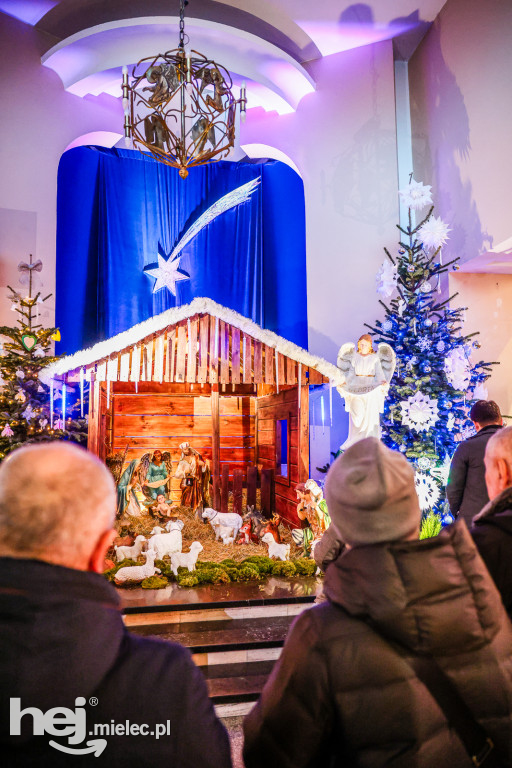 Bożonarodzeniowe szopki w mieleckich kościołach