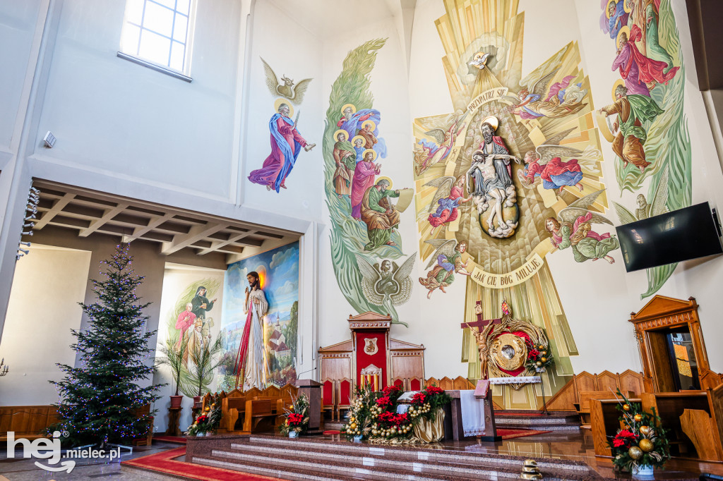 Bożonarodzeniowe szopki w mieleckich kościołach