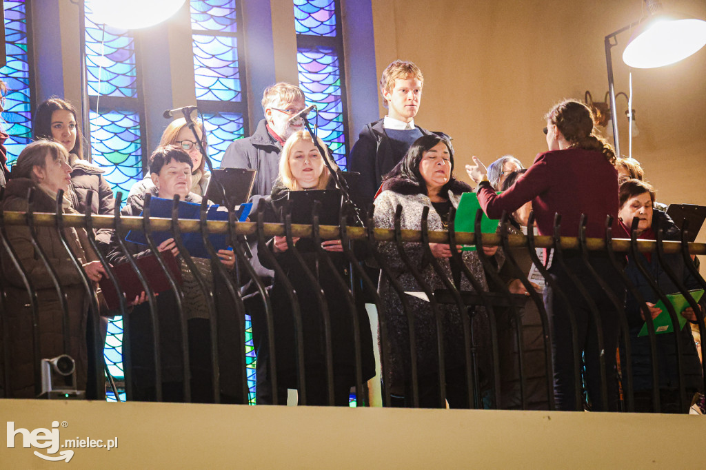 Patriotycznie w kościele MBNP